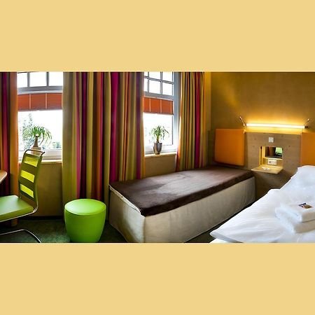 Sonn'Idyll Hotel & Saunalandschaft 拉特诺 外观 照片
