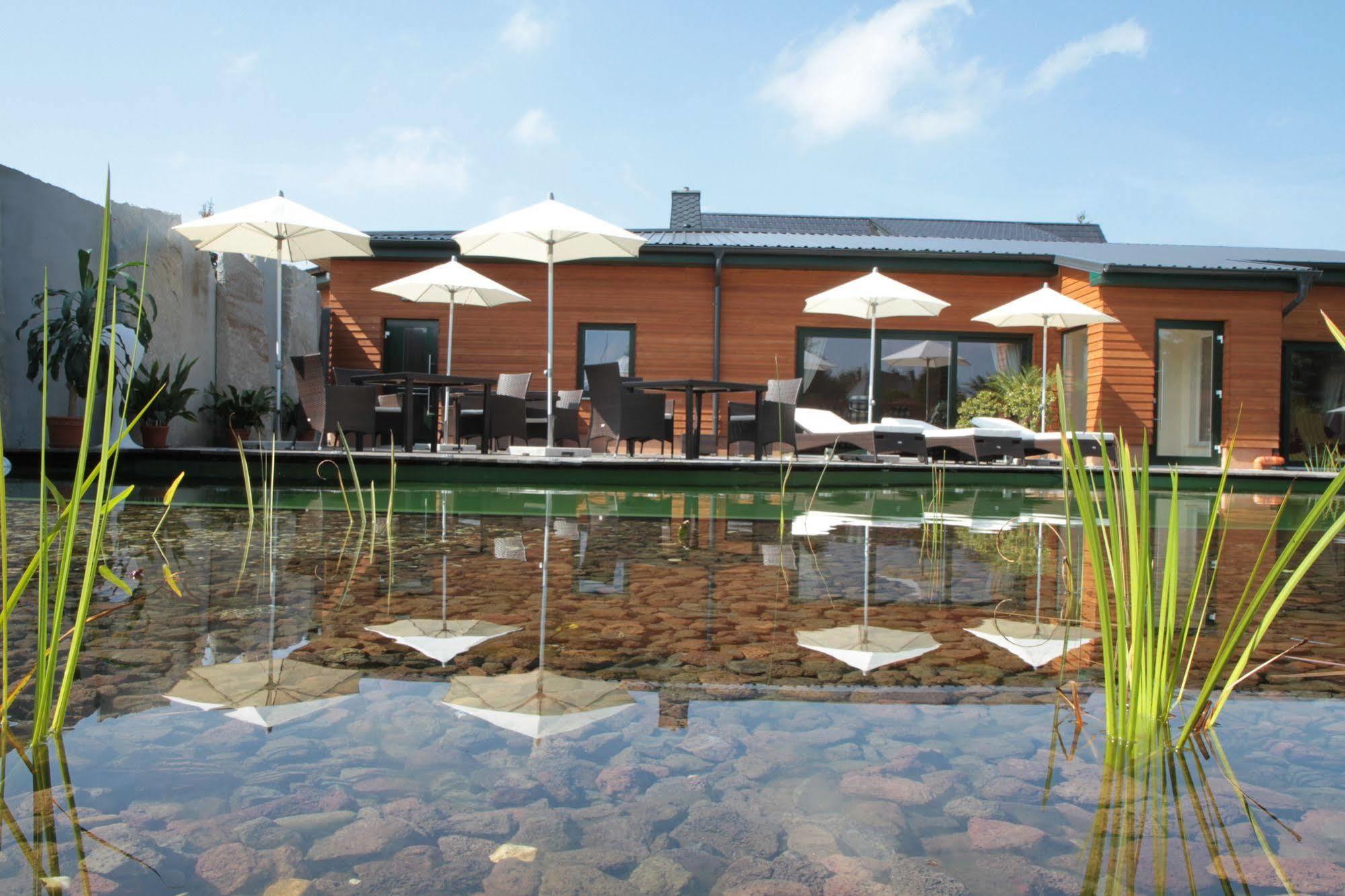 Sonn'Idyll Hotel & Saunalandschaft 拉特诺 外观 照片